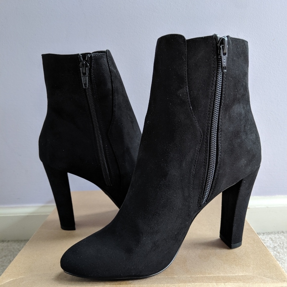 River Island Black Heels/Booties